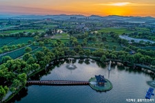 공주부여 당일여행 - 왕릉원 + 공산성 + 궁남지 + 황포돛배 + 부소산성 / 백마강길 따라 백제로 떠나는 여행 : 트립앤미