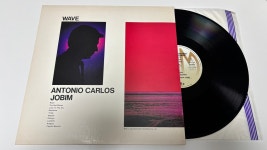 안토니오 카를로스 조빔 Antonio Carlos Jobim – Wave LP / J0241 : 니어민트