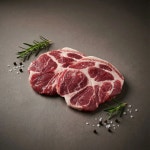 국내산 강원도 한돈 캠핑 바베큐 구이용 돼지고기 냉장 목살 300g : 정가네식탁