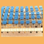 50PCS/ 63V 224 0.22UF 220NF u22J63 보정 커패시터 피트 거리 5 링 : 분당플렉스39