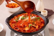 솔밭곱창 48숙성 곱창전골 밀키트 2.1kg 2인분 올인원 패키지 : 솔밭곱창