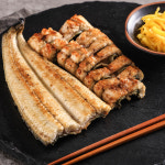 서현수산 국내산 자포니카 민물장어 초벌구이장어 1kg(손질 후 500g±) : 서현수산 민물장어