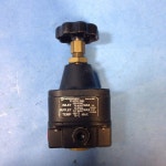 NORGREN 11-018-146 150 MAX PSI, 압축 공기 조절기 1/4 NPT, 정밀도 일정 출혈 : 리빙모먼트17