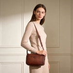 여성용 가죽 크로스바디 백 빈티지 지갑 레트로 스트랩이 있는 작은 어깨 Black : 글로와이원