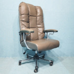 중고pc방의자 아바타킹골드  중고 게이밍 pc방 피씨방 피시방  성인피시방 컴퓨터 오락실 게임방 광주 의자 : 수리수리마수리