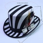 컬러풀한 그래피티 서부 카우보이 모자 패셔너블한 무대 자외선 차단 보온 라운드 탑 짧은 챙 폴리에스터 섬유 염색 : 달콤푸딩