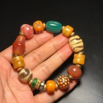 티베트 불교 오래된 마노 dZi 호랑이 이빨 및 여러 토템 비즈 팔찌 J0506 : 파벳