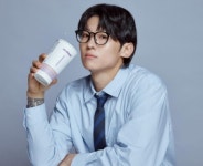 투페이스안경 Eiffel 에펠 2FACE 덱스 뿔테안경 무도수 블루라이트렌즈 제공 : 글라스미