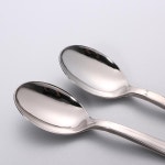 36pcs 미니 케이크 스푼 스테인레스 마감 일회용 플라스틱 파티 결혼식 생일 디저트 샐러드 수프 전채 요리 : KMcompany