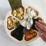 삼각김밥 틀 6구 주먹밥 무스비 도시락 오니기리 미니 밥버거 삼각틀 메이커 만들기 : 두레상
