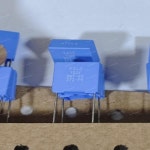 10PCS MKT 372 MKT372 330n K 100V 0.33UF 470n K 100V 0.47UF 68n K 250V 372 MKT S0813 0.068UF 250V P=1 : 육십플렉스