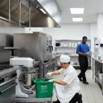 소로 - 8쿼트 클린 페일 프로 청소 키친 및 있는 모핑 세제통 손잡이가 컬러 청소용 : 더본다.