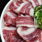 1등급이상 한우 차돌사시미 생차돌 200g 3팩 4팩 5팩 덩어리 차돌박이 특제소스 포함 : 다해담