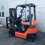 도요타 중고전동지게차 1.5톤 3단4300MM 싸이드쉬프트 8FBH15 좌식 : 주식회사건우중기