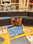 돌체앤가바나 남성 DG 로고 버클 벨트 블랙 BC4682 A0855 80999 : TIAMALL