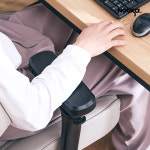 누카 커스텀체어 L900-PRO 6D 시그니처 컴퓨터의자 게이밍 사무용 사무실 PC방 가죽 : 누카