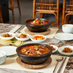 [삼원가든] 사골 육개장갈비탕 700g : 캐비아몰