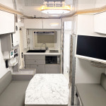 [충남/천안] 24년식 캠핑매니아 캠핑카렌트 경유 3인승 종합보험 평일 : 바카르