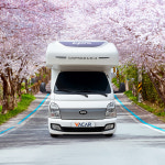 [충남/천안] 24년식 캠핑매니아 캠핑카렌트 경유 3인승 종합보험 평일 : 바카르