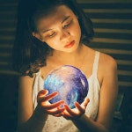 스탠드가 있는 LSHAOBO 달빛 3D 야간 조명 USB 충전식 달빛 조명 터치 센서 : 은이3