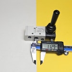 에프티아이(FTI).Safety Valve | FTEC HL3100D 에프텍 5포트 핸드 레버 밸브 복동형 디턴트 1/4 8A : 경기유공압