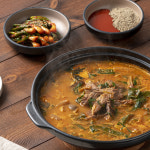 더진한 염소탕 흑염소탕 흑염소전골 밀키트 보양식 몸보신 캠핑음식 : 더까망마켓