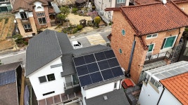 경기도 시흥시 능곡동 싱글목조주택 경사지붕형 3.8KW 가정용태양광 전국설치 : 에이스솔라에너지