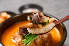 산더미 순대국밥 200g / 산더미 얼큰 순대국밥 200g : TN 푸드로그