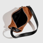 롯데광주월드컵닥스핸드백 | MOCHI 닥스훈트백 여성 크로스백 데일리 숄더백 원통 : CASE BY CASE