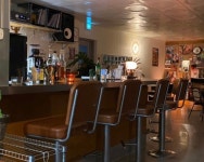 강원 강릉시 강릉대로 OO 카페&펍 맞춤제작 카페바의자 까페가구 : 대성의자