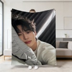 21세기대군부인 굿즈 변우석 고화질 담요 사계절 이불 블랭킷 1 70x100cm : 가나안 마켓