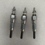 1pcs 3TNE68 글로우 플러그 119717-77800 Yanmar 3TNA72 결합 트랙터용 : 이스트워터