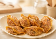 수제김치만두 매운 김치손만두 얇은피 맛있게 매운 꽉찬속 1.2kg 20개 : 콩이네손만두 스토어
