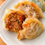 수제김치만두 매운 김치손만두 얇은피 맛있게 매운 꽉찬속 1.2kg 20개 : 콩이네손만두 스토어