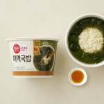 햇반 컵반 국밥 덮밥 x8개 4+4 (미역국 순두부찌개 사골곰탕 황태국 스팸마요 치킨마요 참치마요 불닭마요) : CJ제일제당