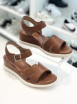윙스풋와이컨셉신세계사이먼 | [와이컨셉] WingsFoot 윙스풋 벨크로 쿠션 샌들 REGINA 레지나 W309058 : 신세계 센텀시티 와이컨셉