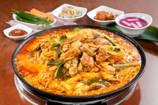 성원닭갈비 물닭갈비 중 보통맛 밀키트 : 성원닭갈비