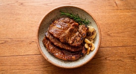 프리미엄 초이스 등급 내가 BBQ 목살 구이 : 내가 갈비