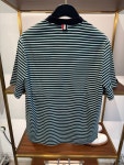 톰브라운 스트라이프 크루넥 반팔 티셔츠 MULTI MJS265A J0159 : 웨스트런던