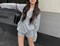 데일리 스트라이프 셋업 : HJ 에이치제이