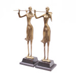 2중주2P 청동 동상