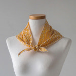 더로라 면자수 삼각 쁘띠 스카프- 펀칭 조개 S0031