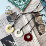 라디오아이즈 슈퍼문 목걸이 안경줄