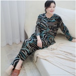 쉬즈마담 쉬즈마담 웨이브 홈드레스 홈상하세트 엄마옷 선물 H8460