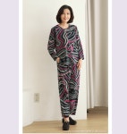 쉬즈마담 쉬즈마담 웨이브 홈드레스 홈상하세트 엄마옷 선물 H8460