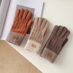 겨울 니트 여성장갑 라벨 포인트 스마트폰 터치장갑