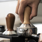 칼딘 크레마 우드 원목 핸들 커피 탬퍼 템퍼