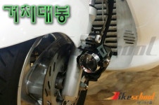 휀다 라이트 거치대 볼 사이드 지지대 볼 블랙투톤 볼트 다이 안개등거치대 J3392