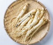 한가람건강원 닭복음탕 인삼 금산 세척 원수삼 소 375g