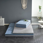 더베딩샵 더베딩샵 더베딩샵 3단 접이식 매트리스 토퍼 자취 수면매트 2인 Q